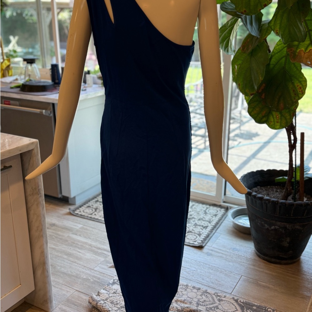 Elegant One-Shoulder Blue Dress - Picture 3 of 6